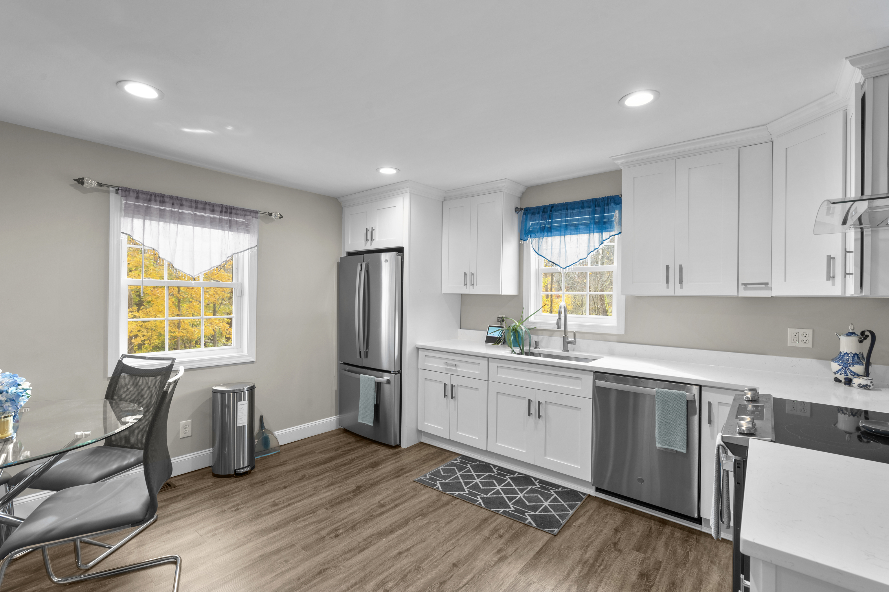 567 Roosevelt Drive Oxford CT 06478