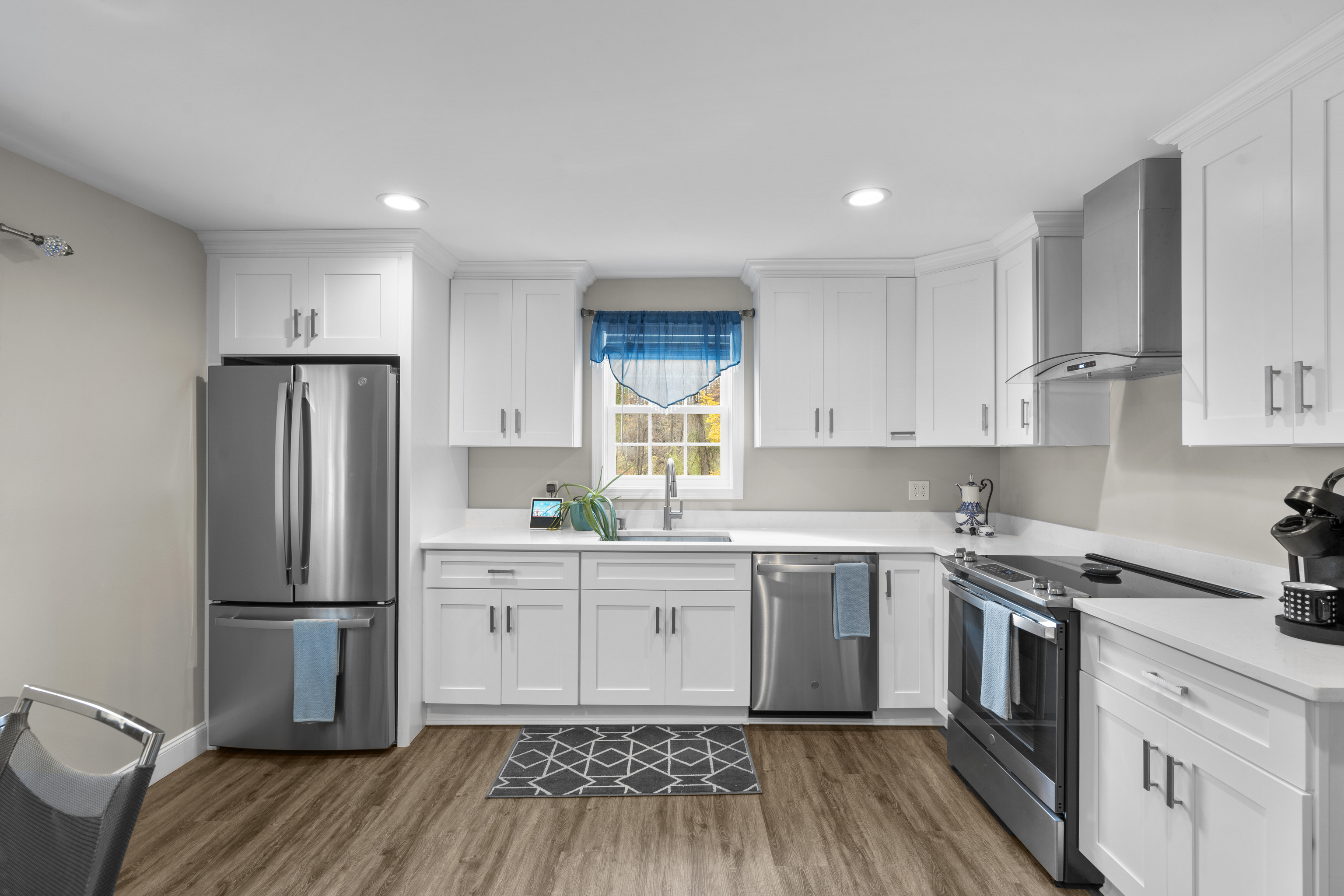 567 Roosevelt Drive Oxford CT 06478