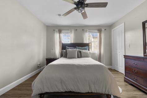 567 Roosevelt Drive Oxford CT 06478