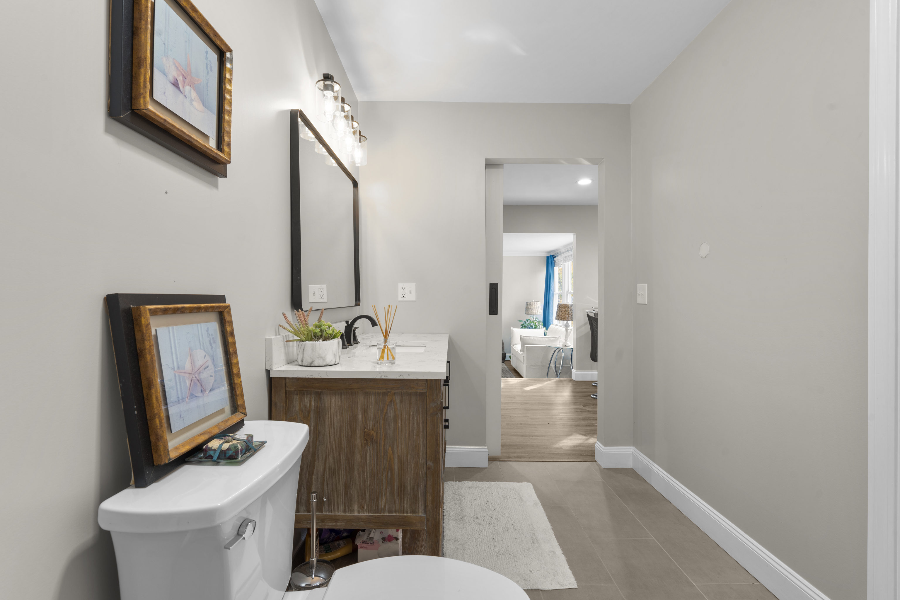 567 Roosevelt Drive Oxford CT 06478