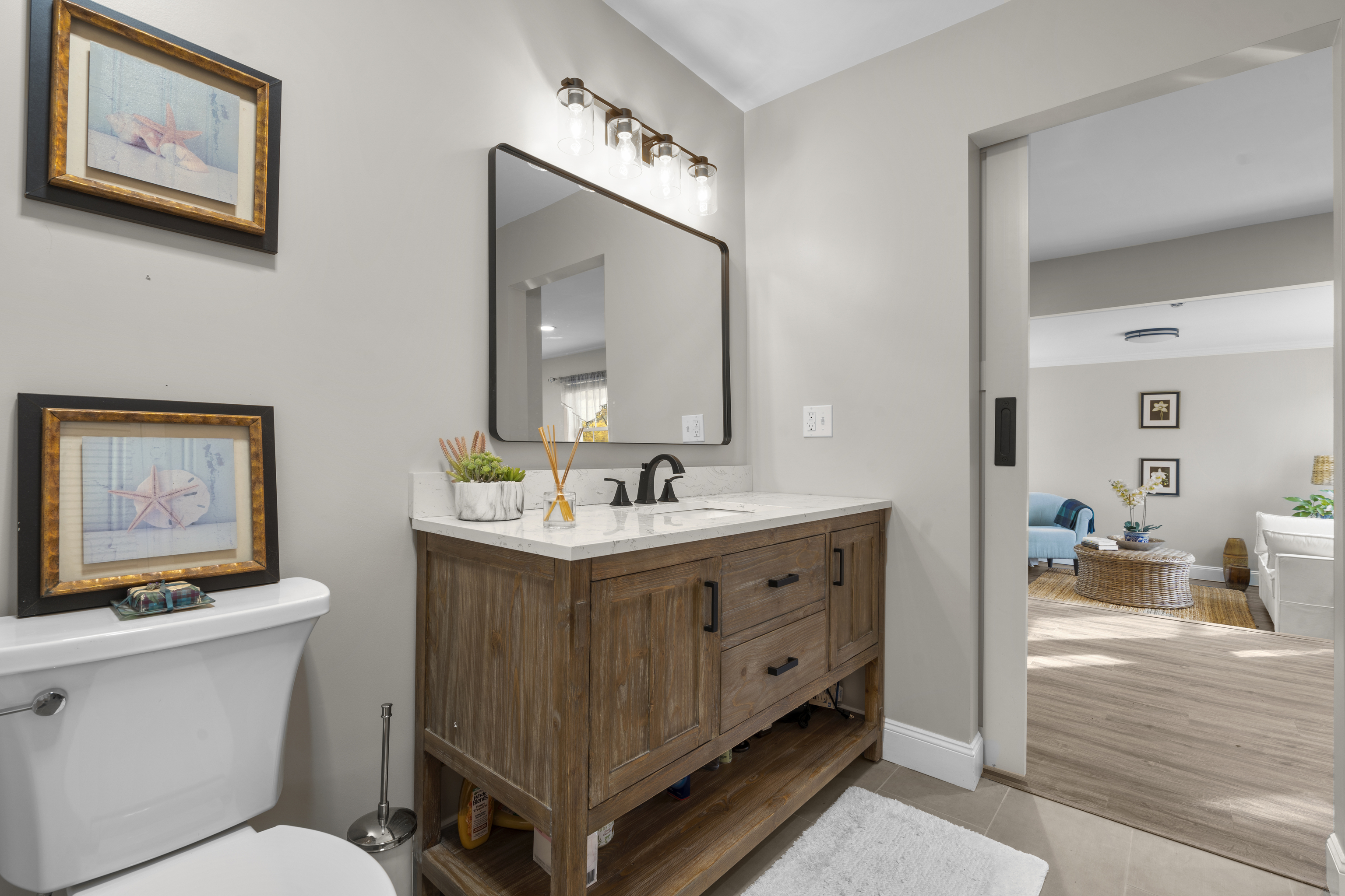 567 Roosevelt Drive Oxford CT 06478