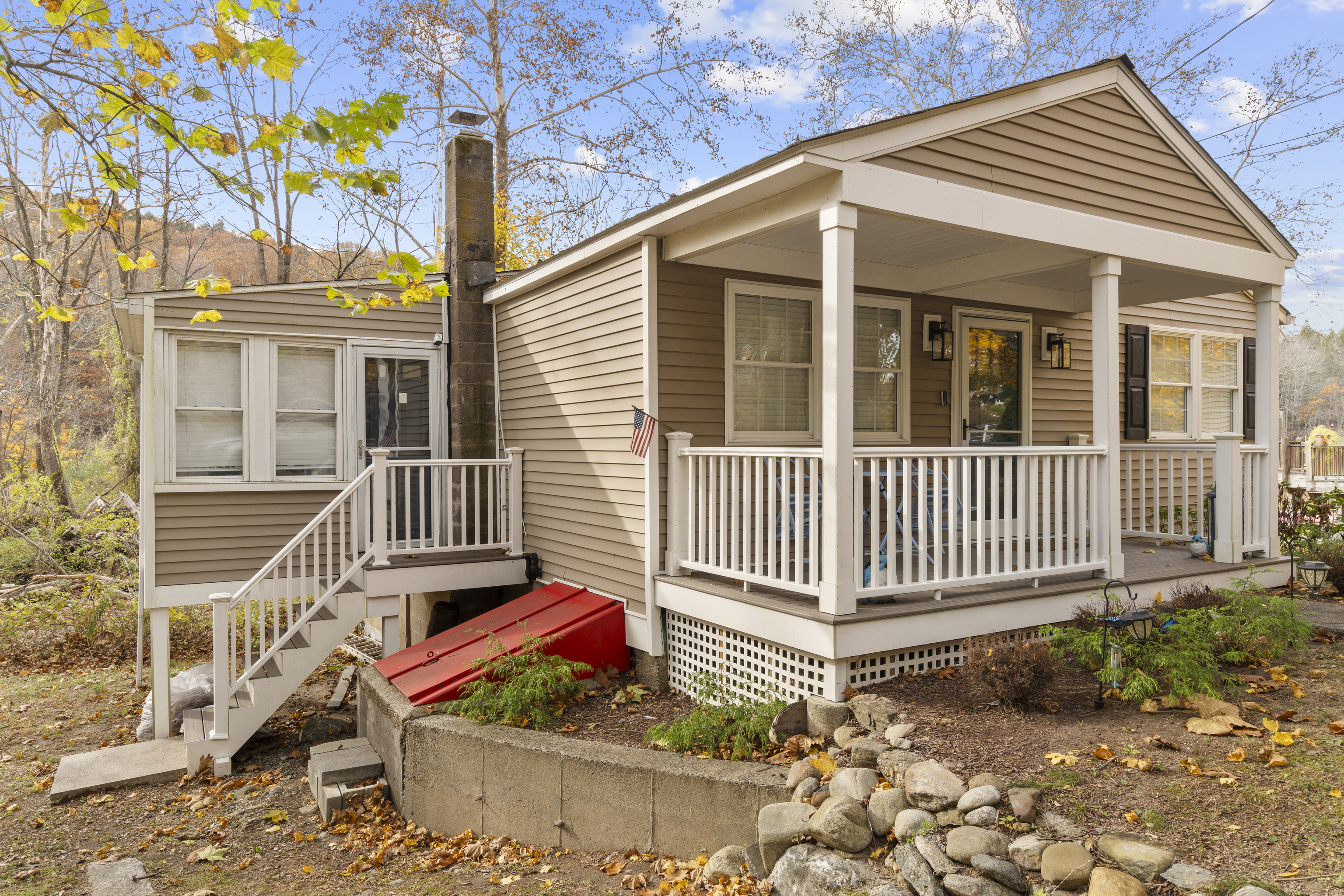 567 Roosevelt Drive Oxford CT 06478