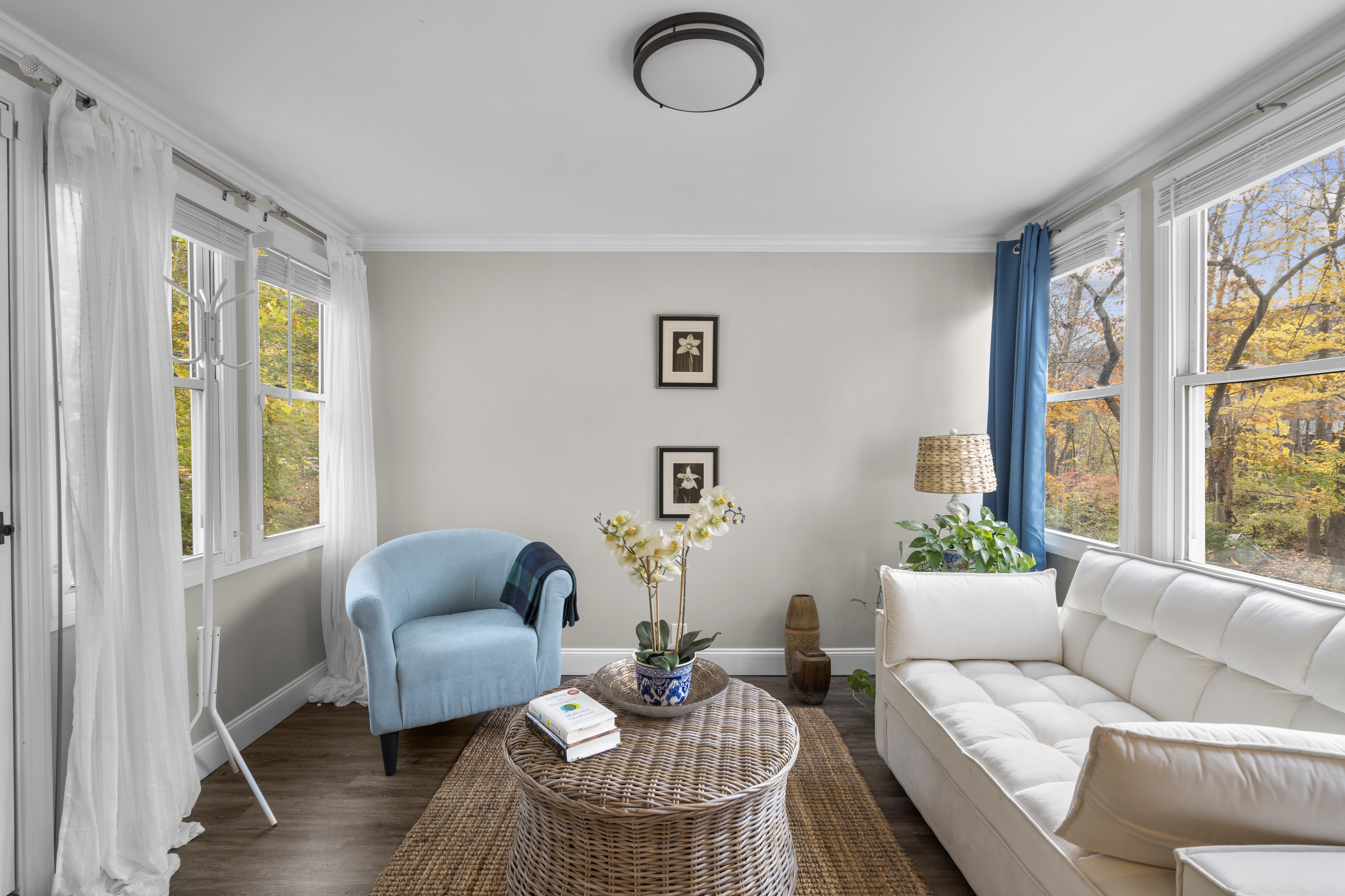 567 Roosevelt Drive Oxford CT 06478