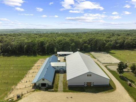 1189 Pequot Trail Stonington CT 06378