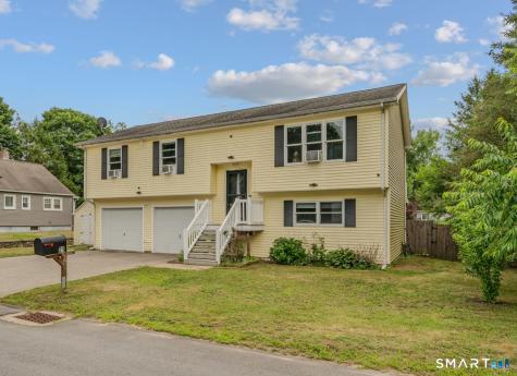 21 Columbus Avenue Griswold CT 06351