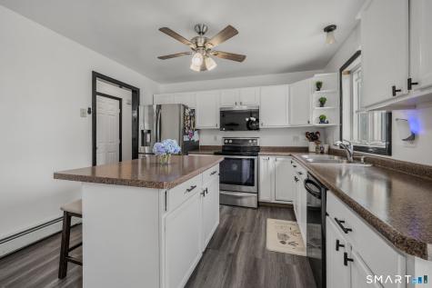 21 Columbus Avenue Griswold CT 06351