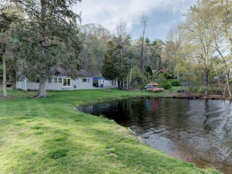 42 Townes Lane Thompson CT 06277