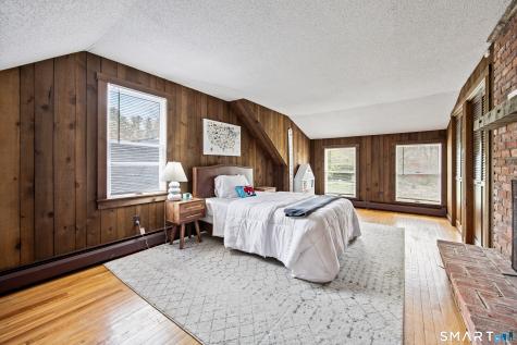 5 Livery Pool Road New Hartford CT 06057