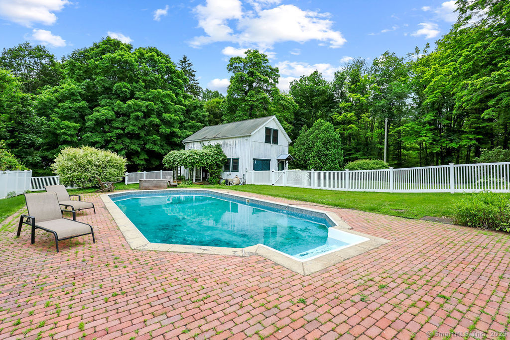 88 Powder Hill Road Middlefield CT 06455