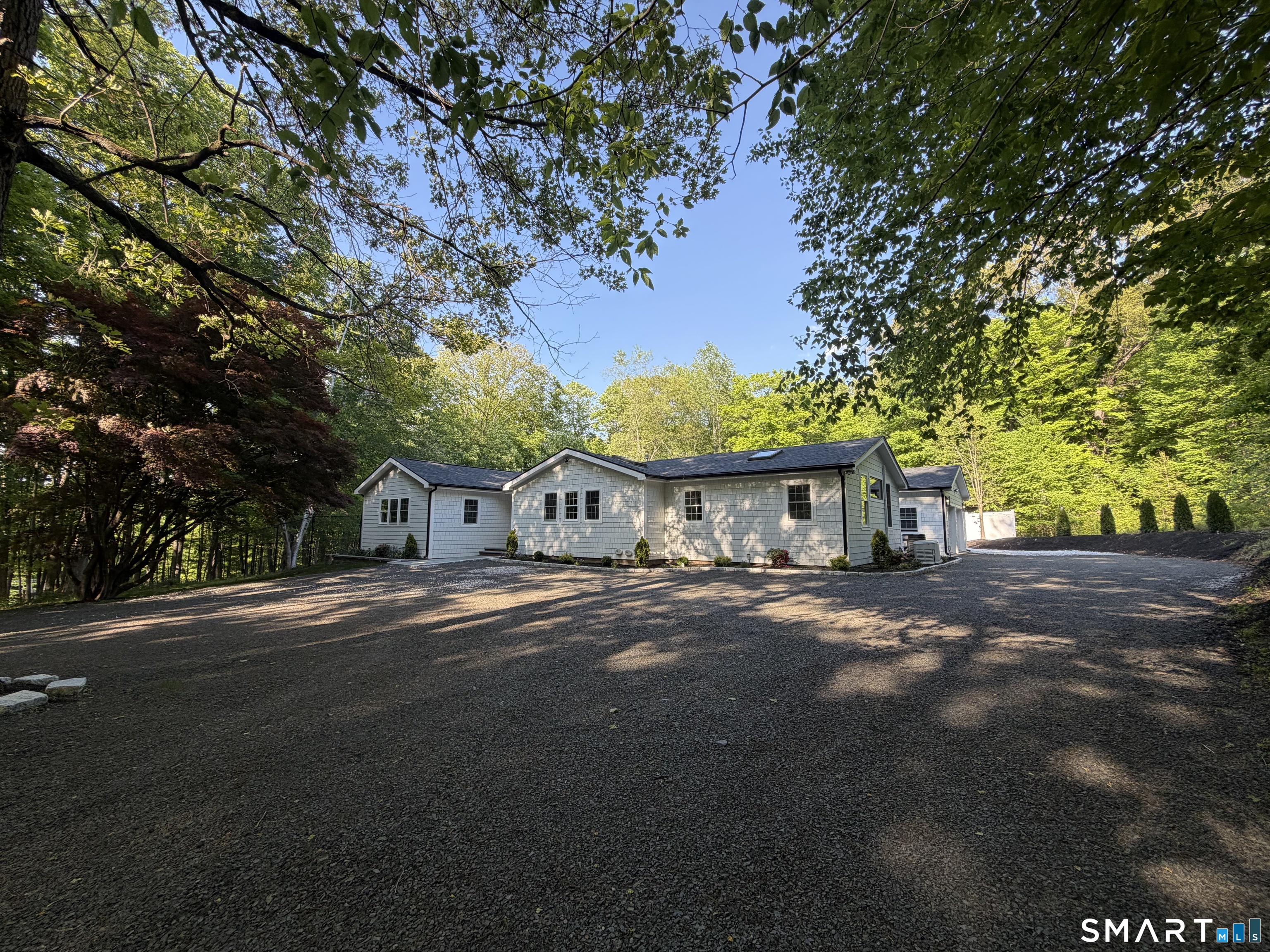 1607 Great Hill Road Guilford CT 06437