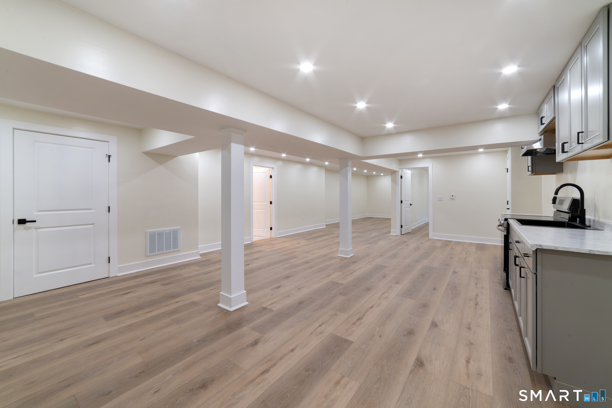 1607 Great Hill Road Guilford CT 06437