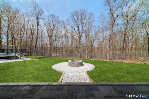 1607 Great Hill Road Guilford CT 06437
