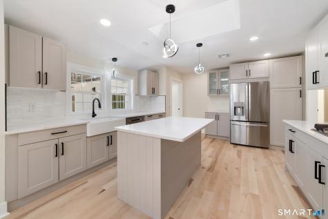 1607 Great Hill Road Guilford CT 06437
