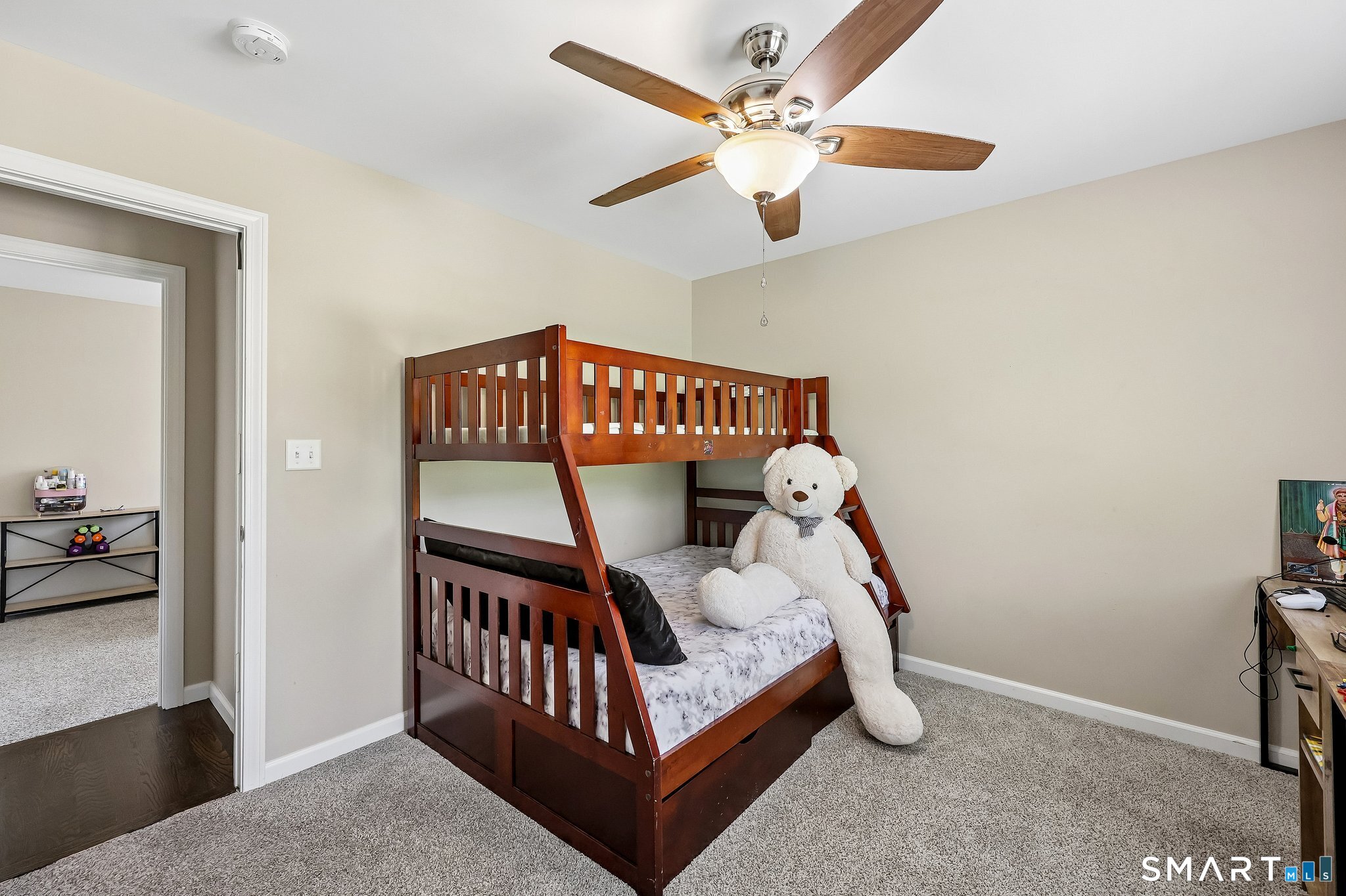 17 Sea View Terrace Waterford CT 06385