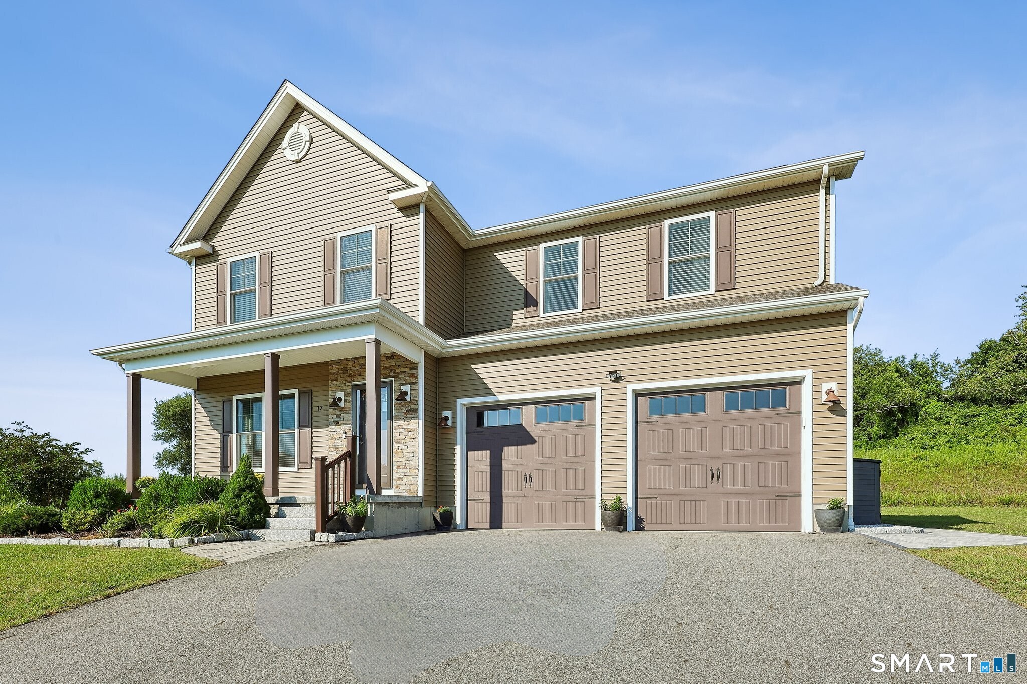 17 Sea View Terrace Waterford CT 06385
