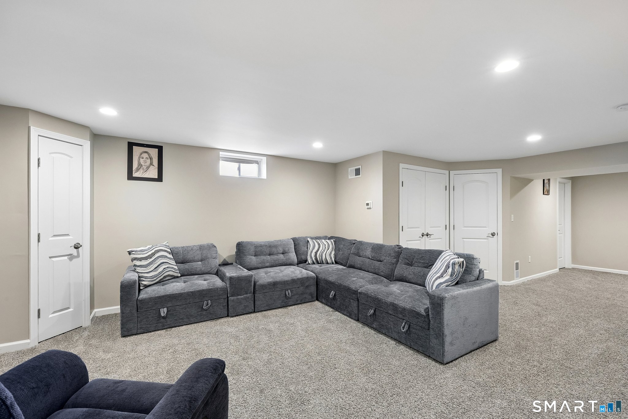 17 Sea View Terrace Waterford CT 06385