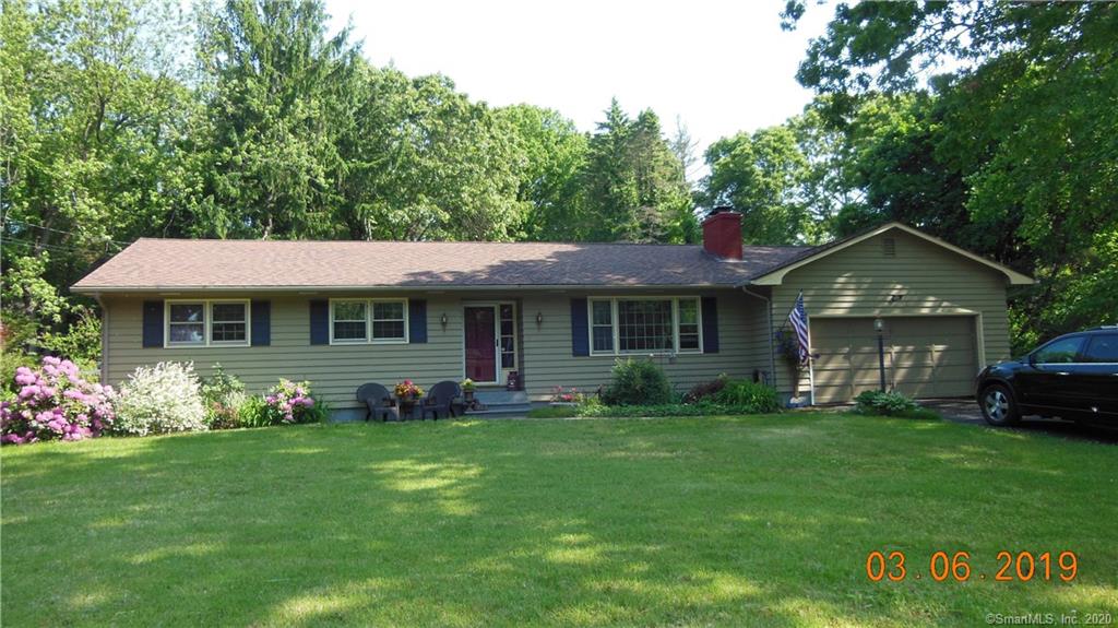 7 Stuart Drive Preston CT 06365