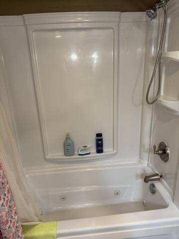 11 Boysen Drive Bloomfield CT 06002