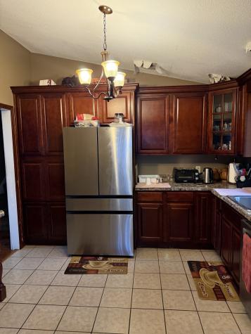 11 Boysen Drive Bloomfield CT 06002