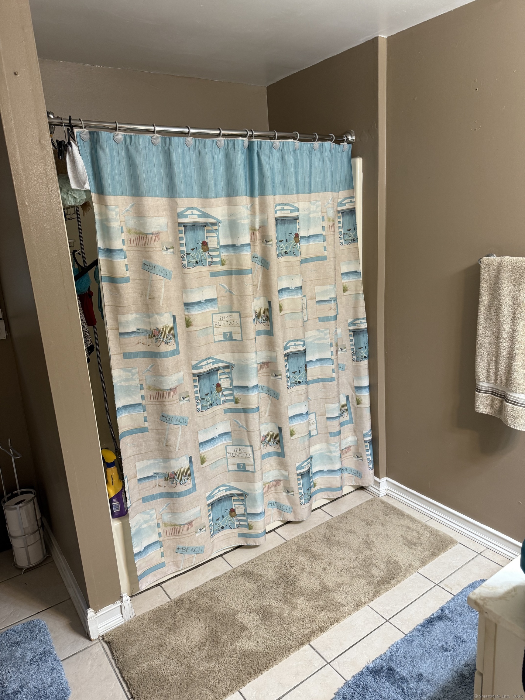 11 Boysen Drive Bloomfield CT 06002