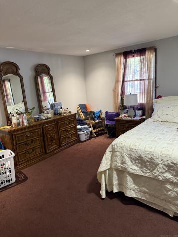 11 Boysen Drive Bloomfield CT 06002