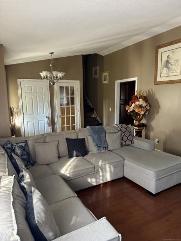 11 Boysen Drive Bloomfield CT 06002