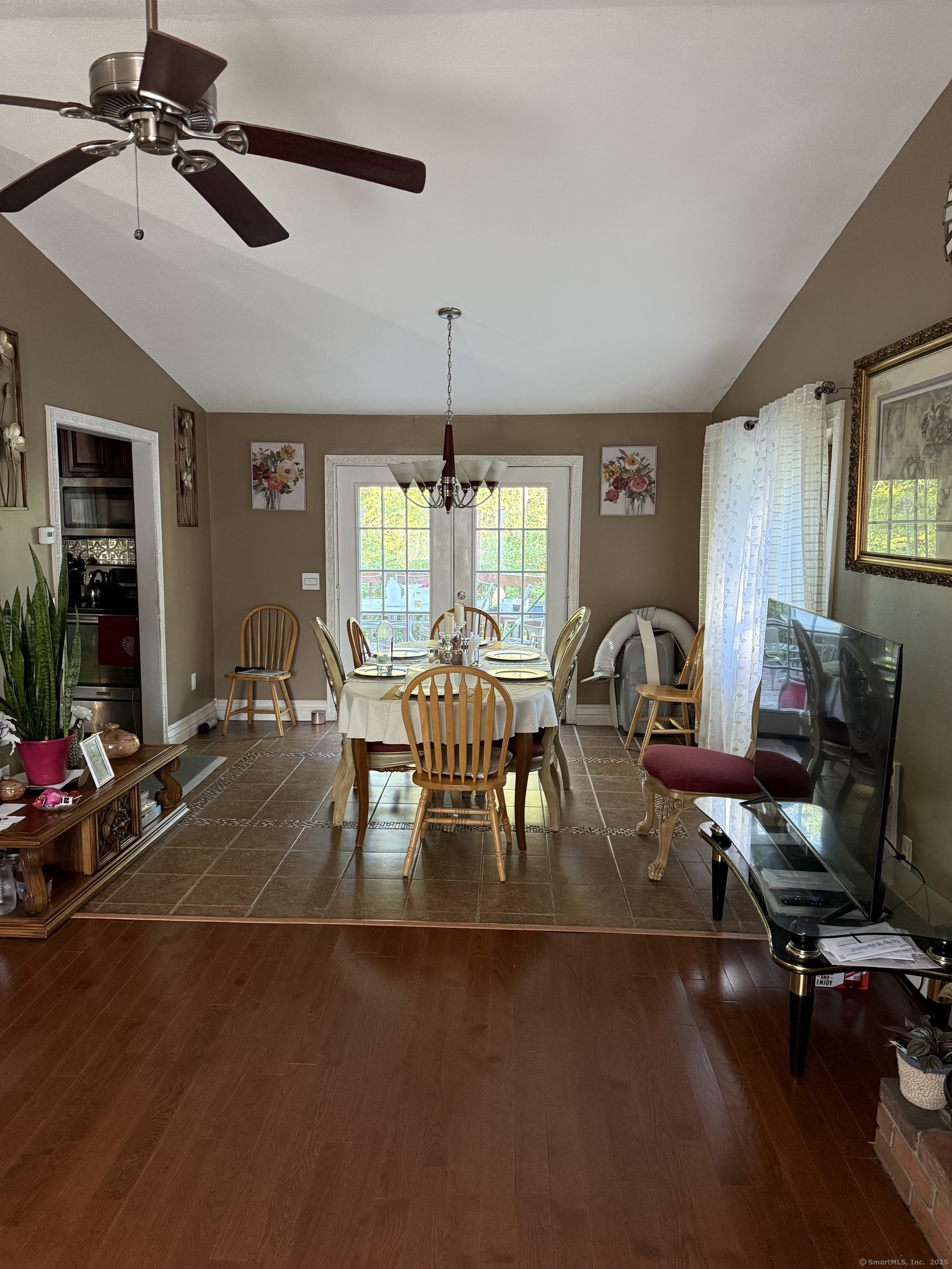 11 Boysen Drive Bloomfield CT 06002