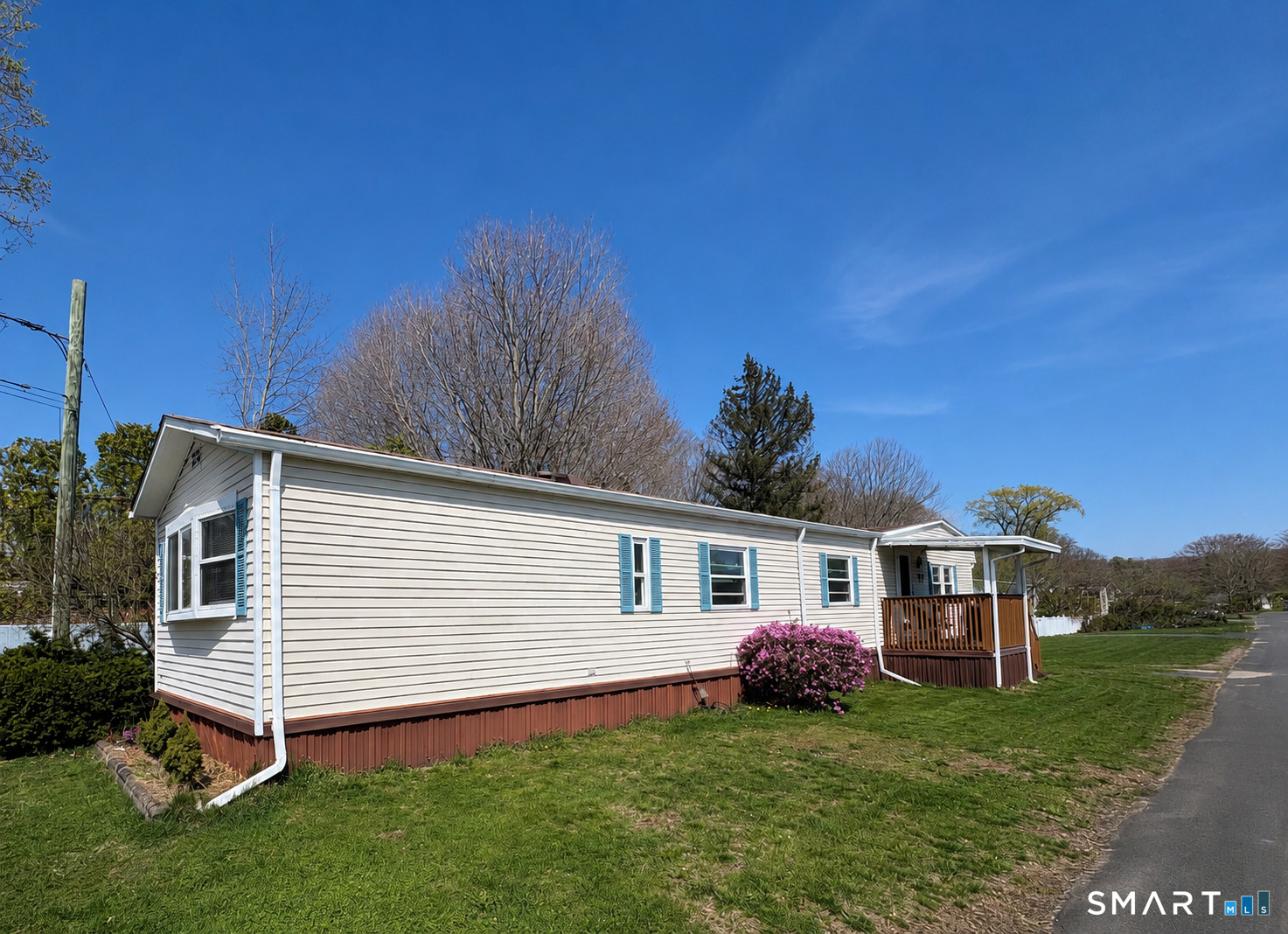 8 Erin Drive Plainfield CT 06374