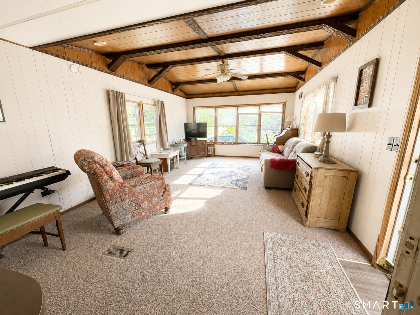 8 Erin Drive Plainfield CT 06374