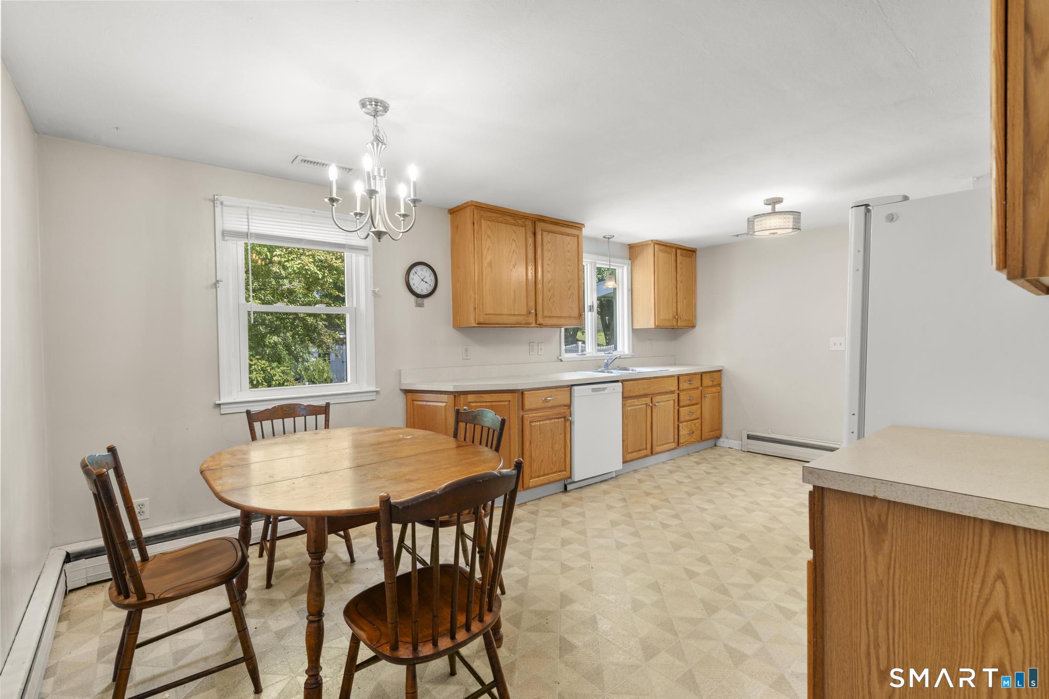 27 Allen Street Enfield CT 06082