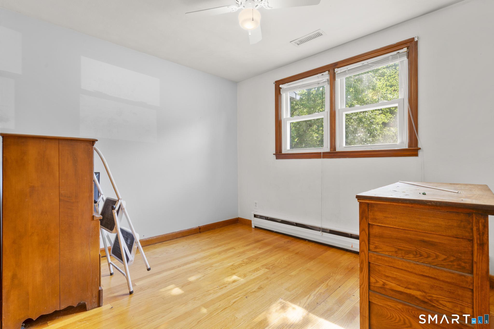 27 Allen Street Enfield CT 06082