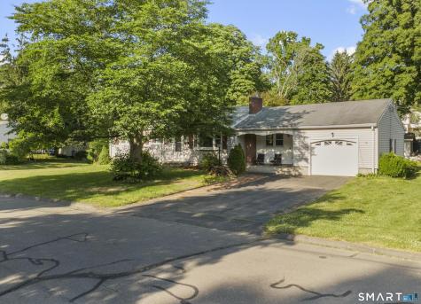 27 Allen Street Enfield CT 06082