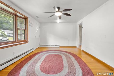 27 Allen Street Enfield CT 06082