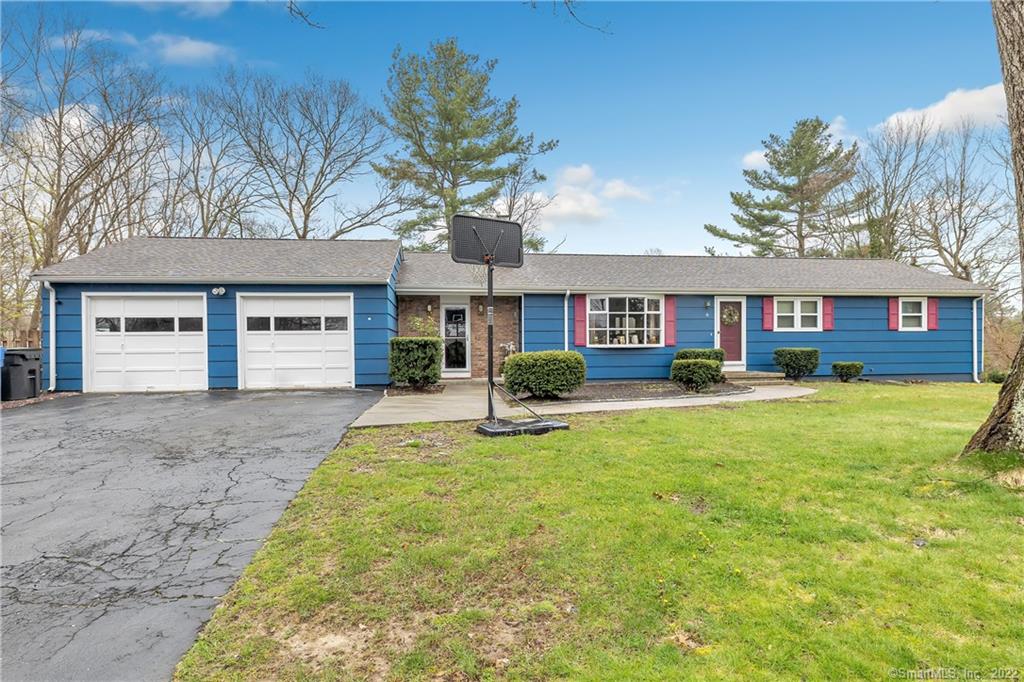 6 Parlor Rock Road Trumbull CT 06611