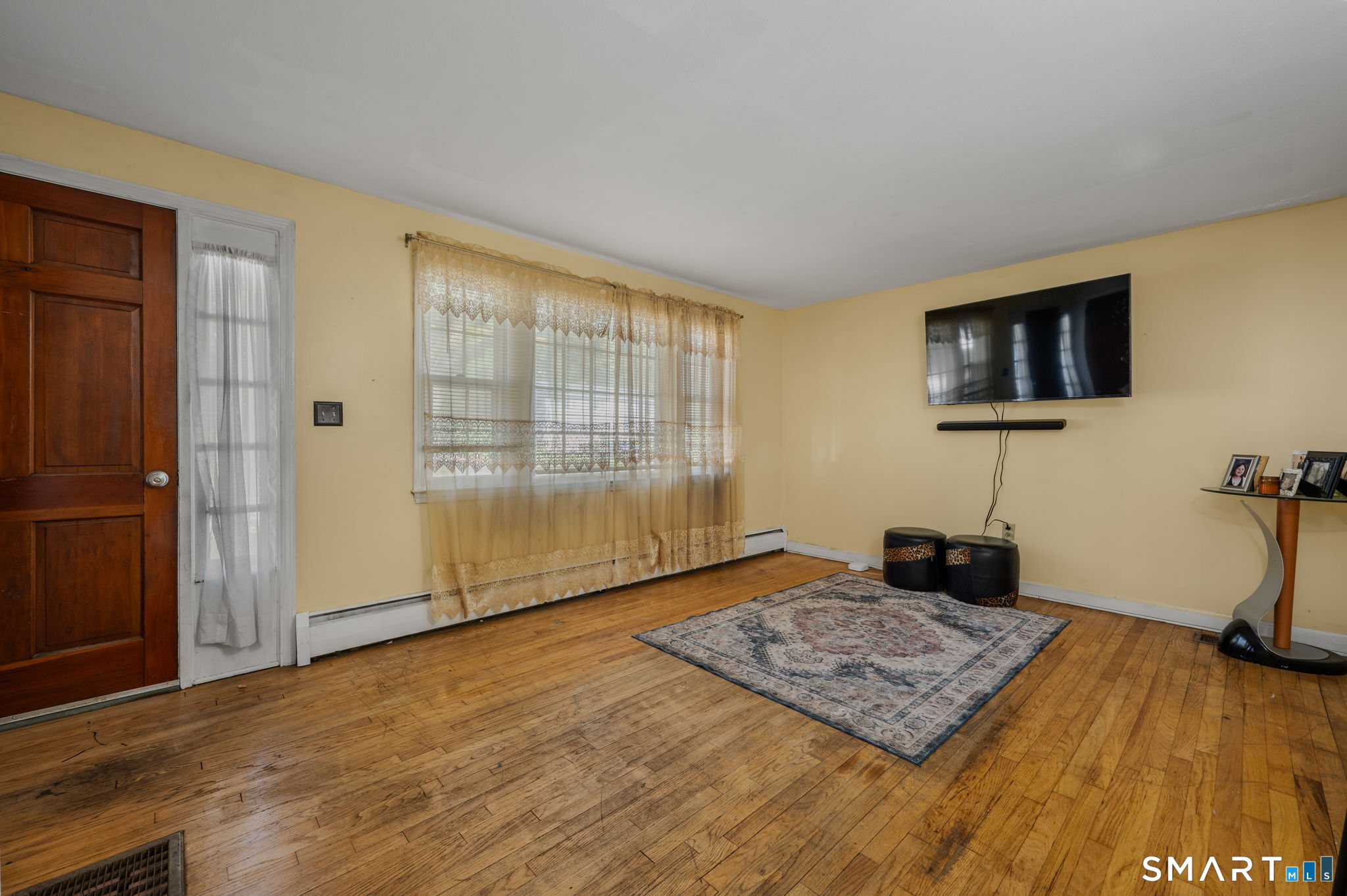 42 Oak Hill Road Montville CT 06370