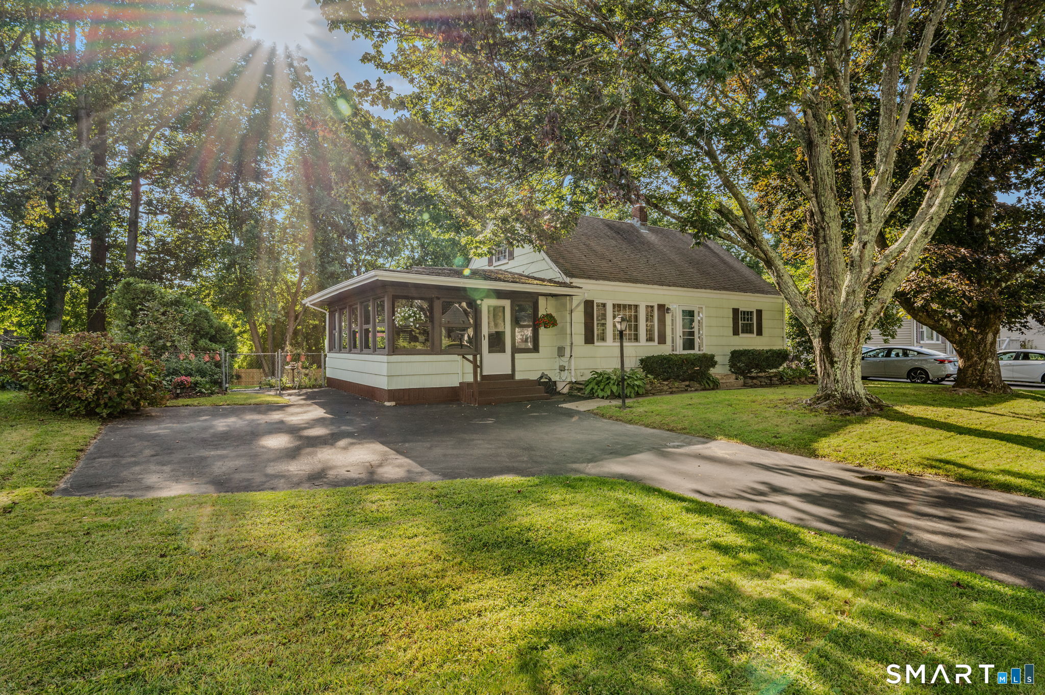 42 Oak Hill Road Montville CT 06370