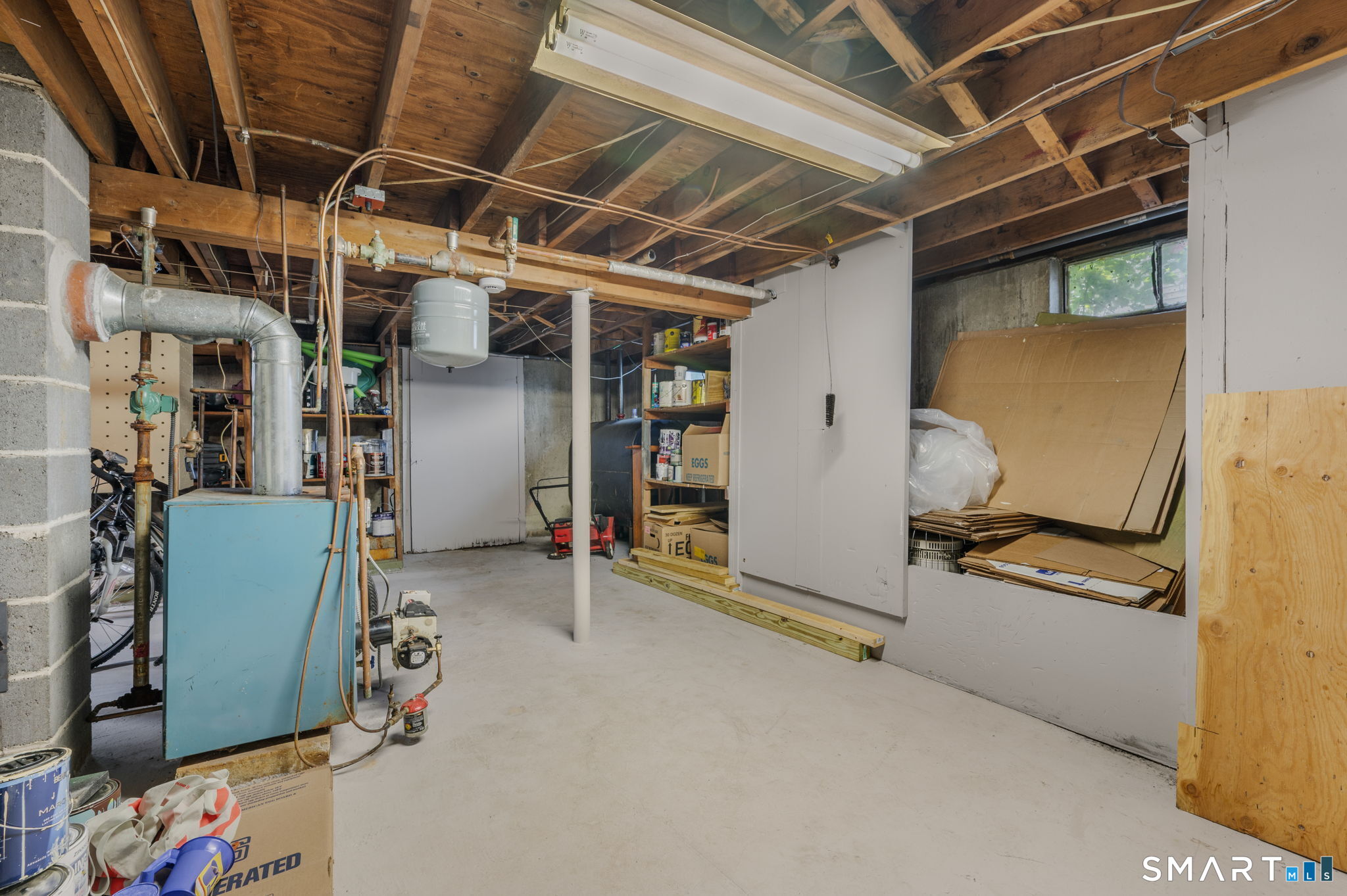 42 Oak Hill Road Montville CT 06370