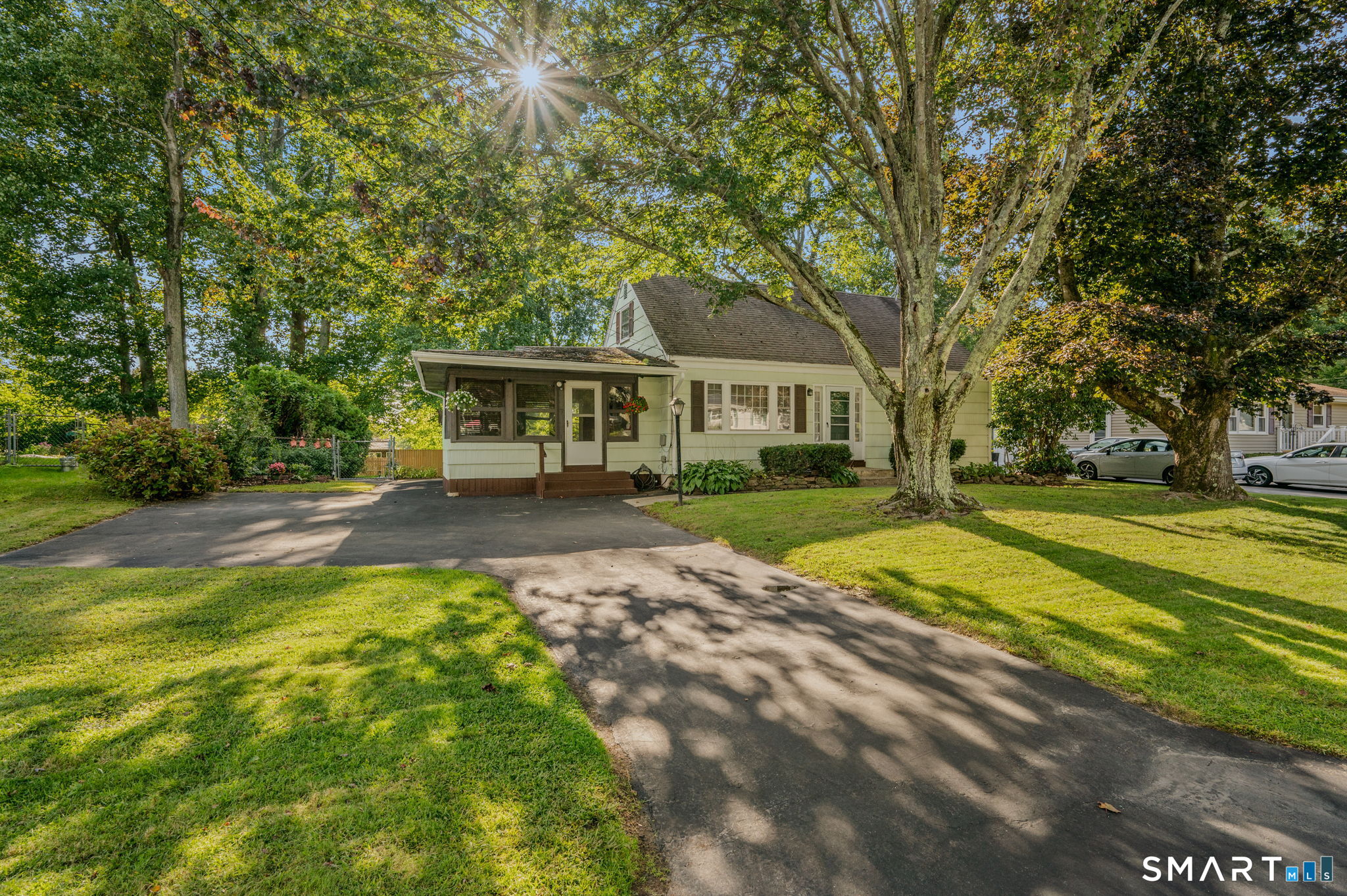 42 Oak Hill Road Montville CT 06370