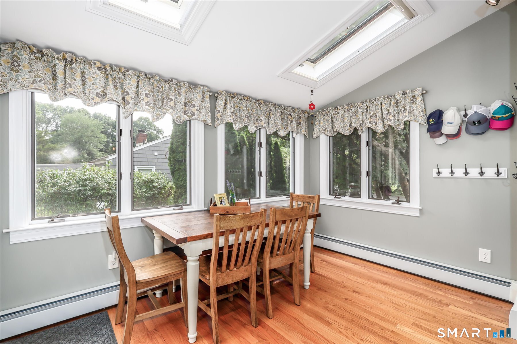 30 Oriole Lane Trumbull CT 06611