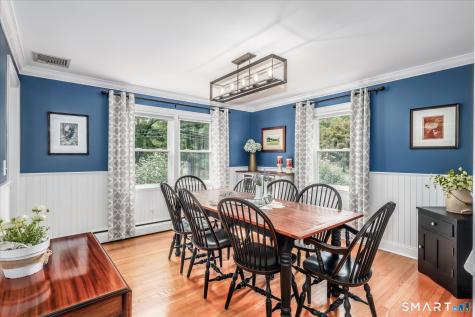 30 Oriole Lane Trumbull CT 06611