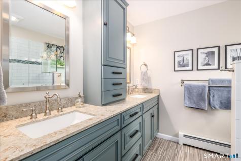 30 Oriole Lane Trumbull CT 06611