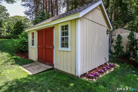 30 Oriole Lane Trumbull CT 06611