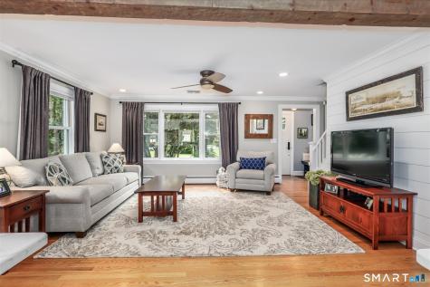 30 Oriole Lane Trumbull CT 06611