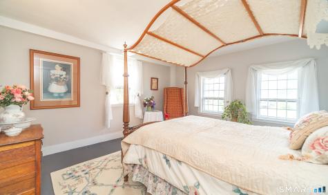 204 Maple Street Wethersfield CT 06109