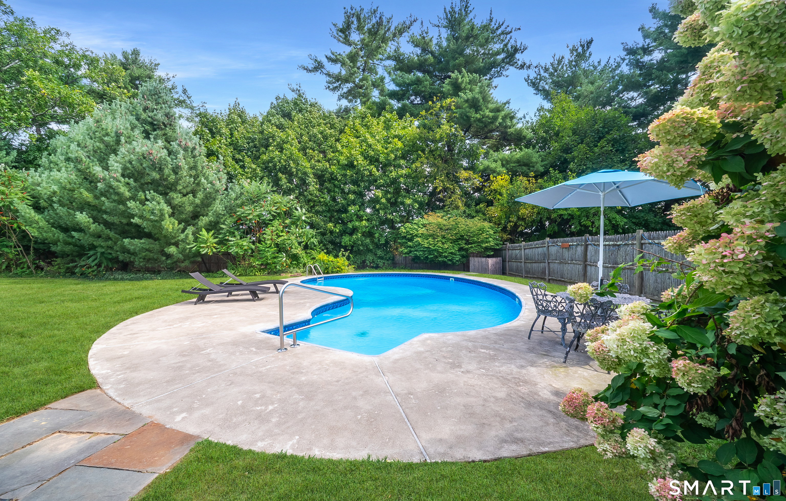 204 Maple Street Wethersfield CT 06109
