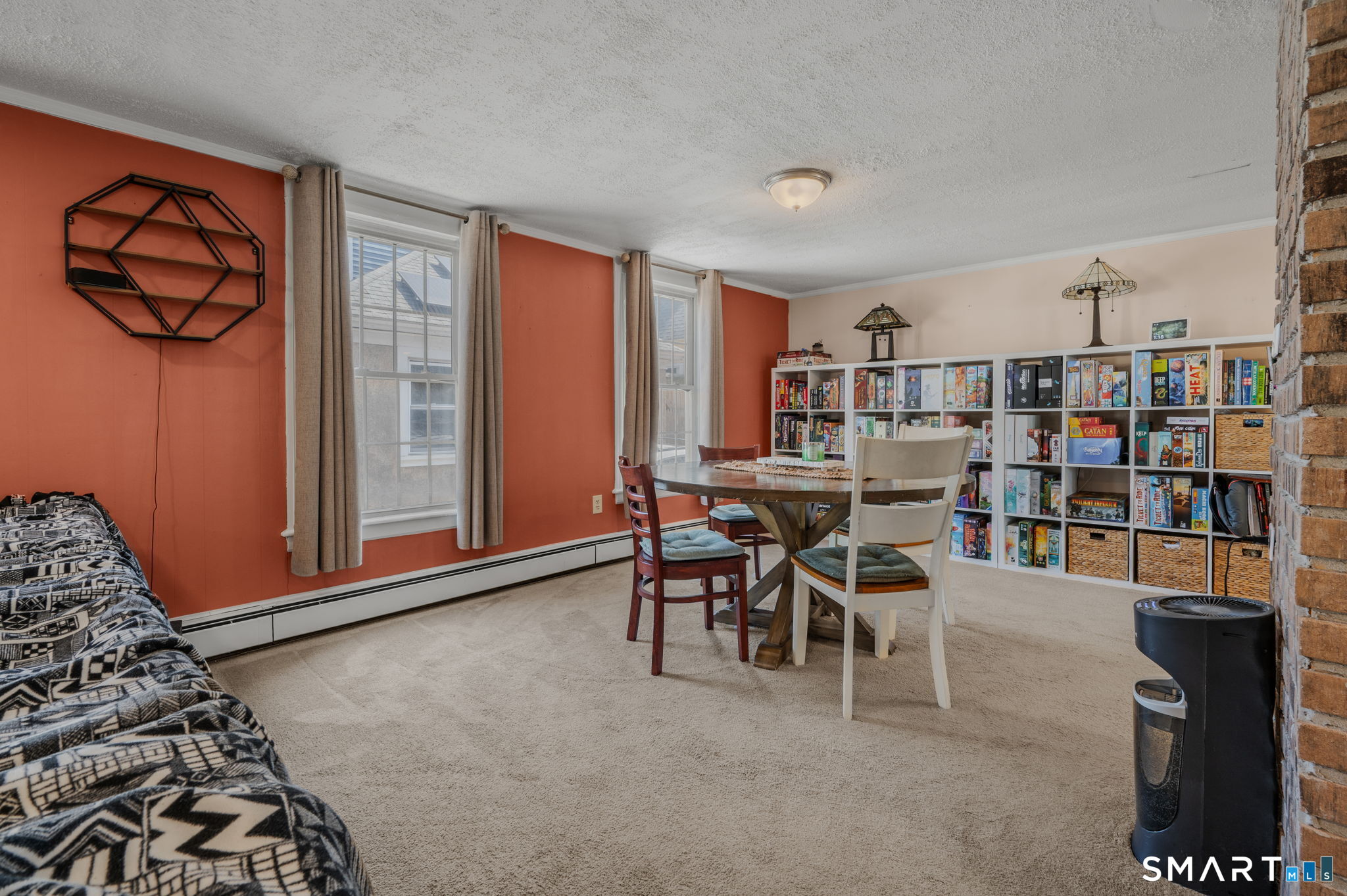 12 Crouch Street New London CT 06320