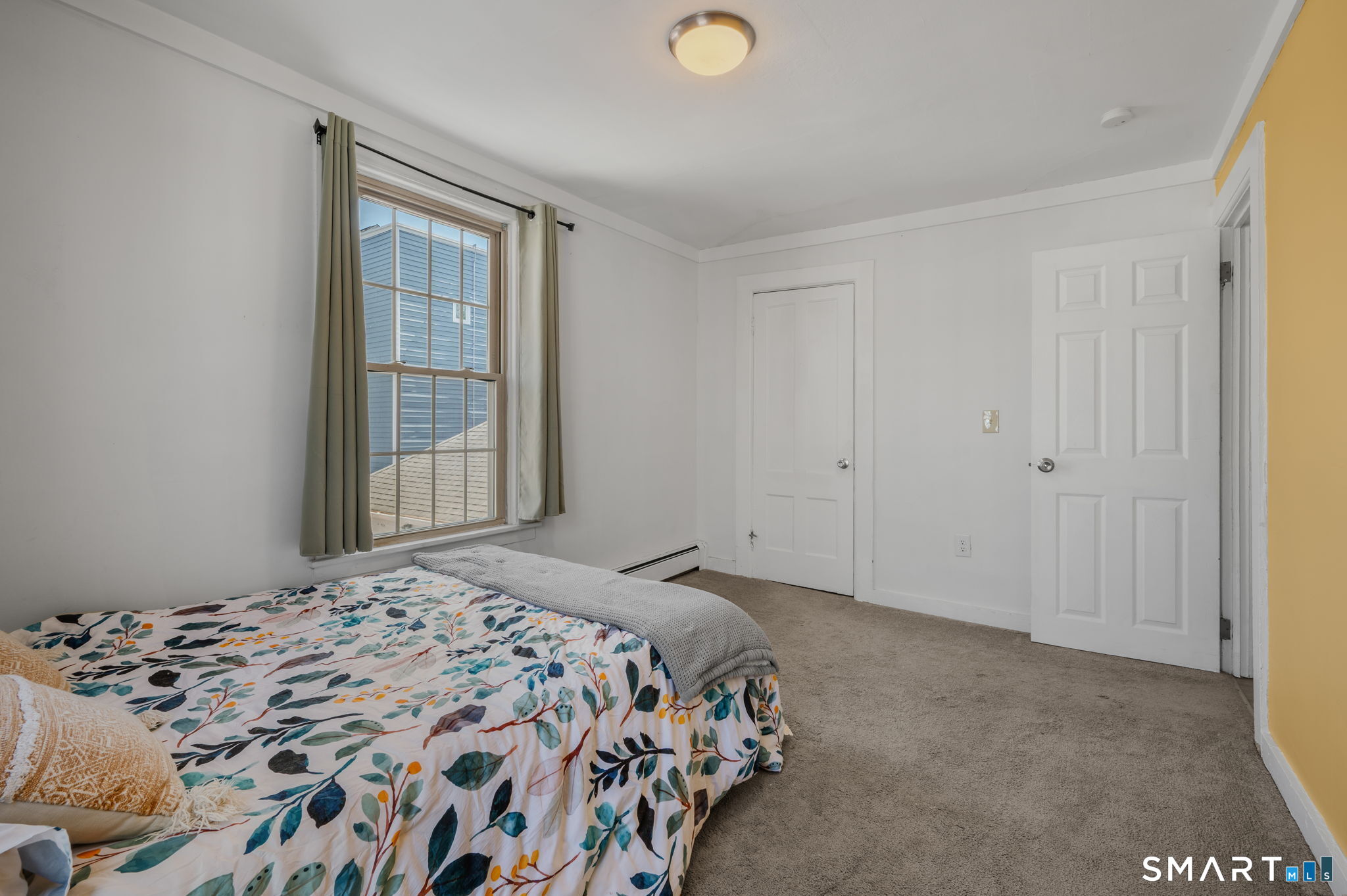 12 Crouch Street New London CT 06320