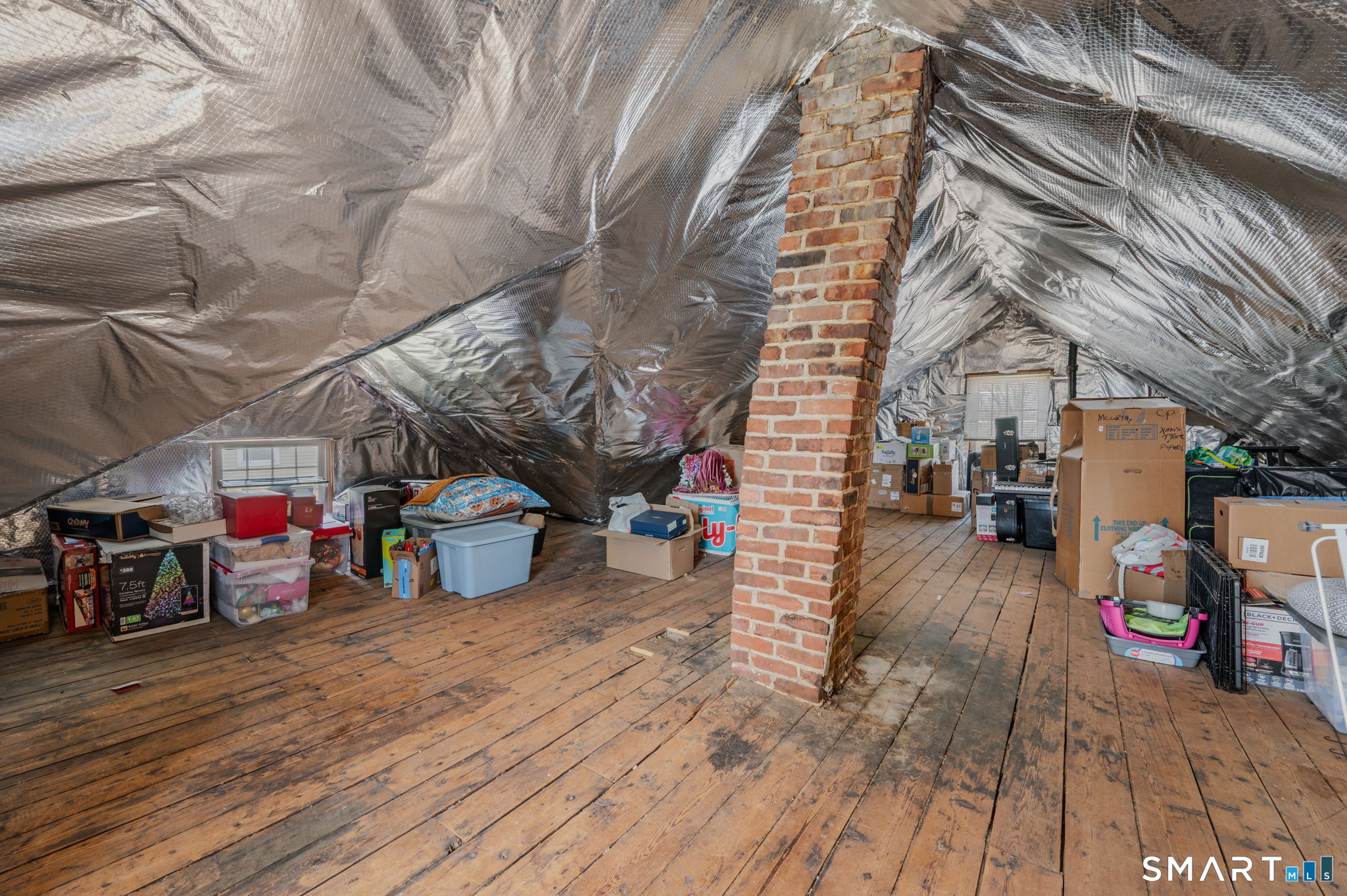 12 Crouch Street New London CT 06320