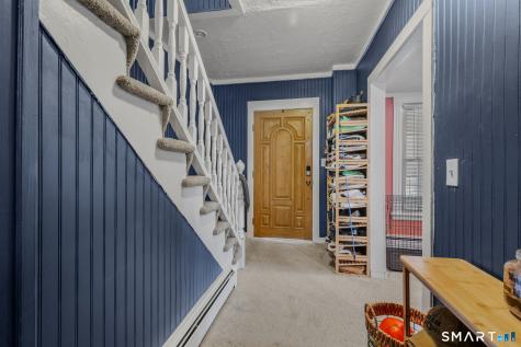 12 Crouch Street New London CT 06320
