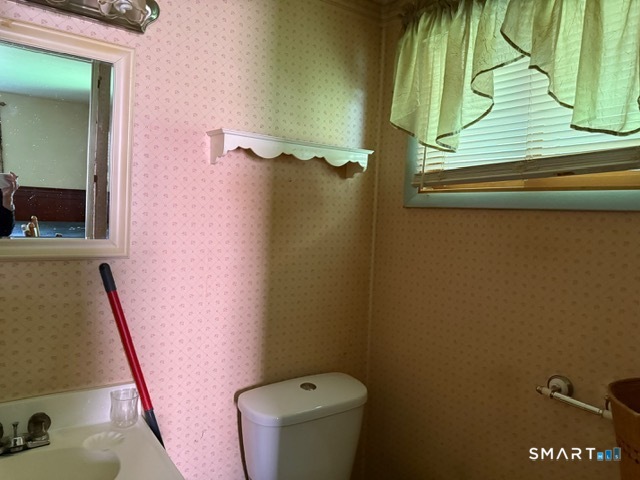 77 Brookline Drive East Hartford CT 06108